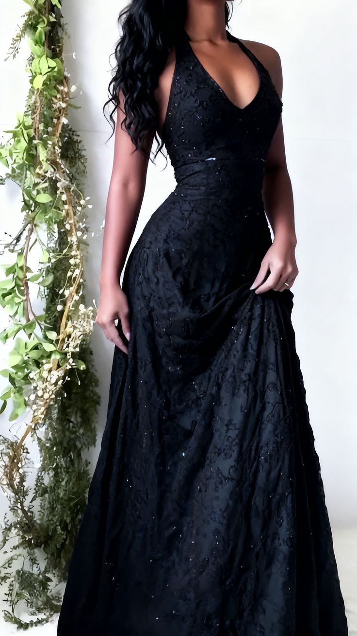 Purple Lace Halter Prom Dress Long V-Neck Evening Gown Formal Party HZ0307