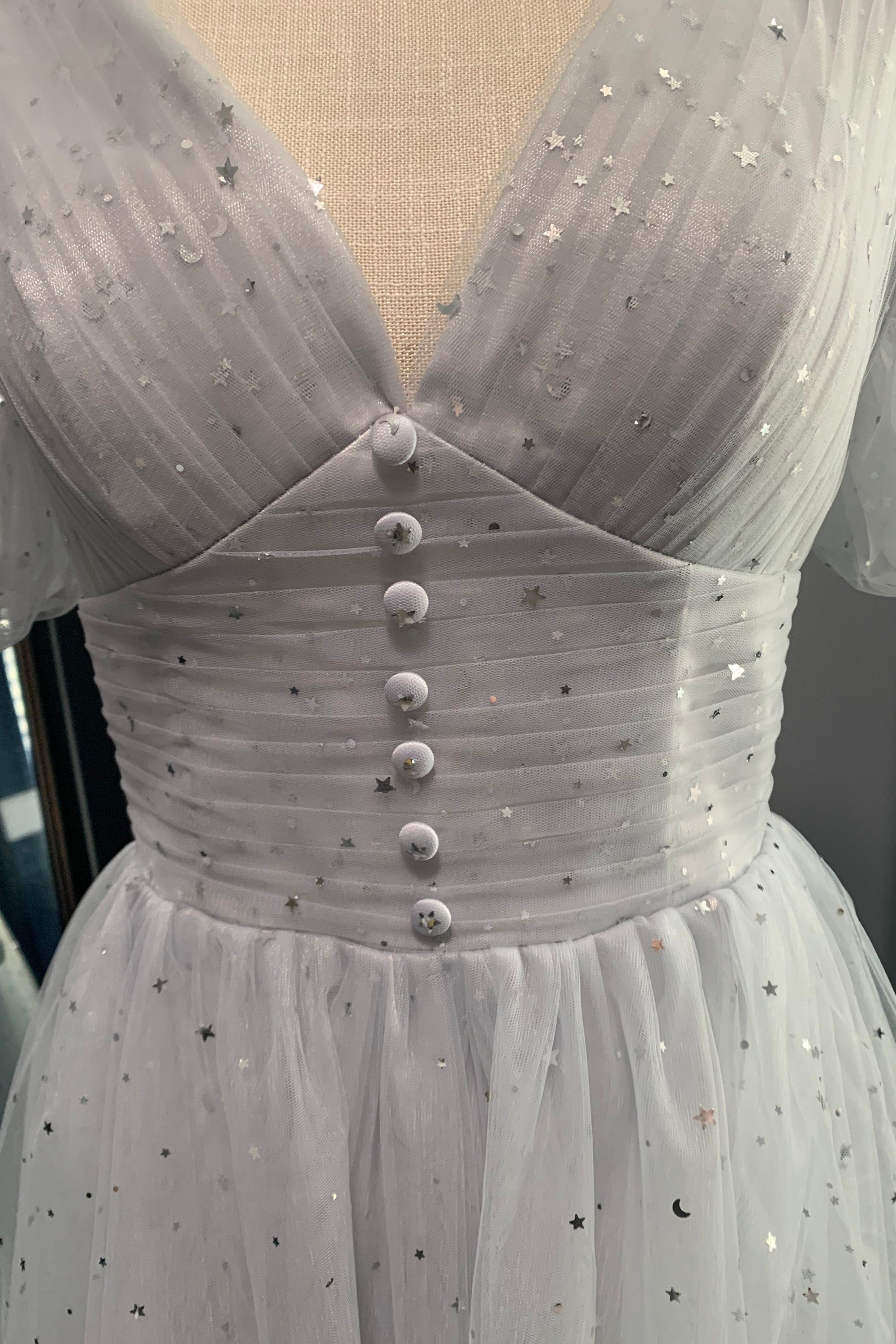 Short Puffy Sleeves Grey Sparkle Tea Length HZ0307